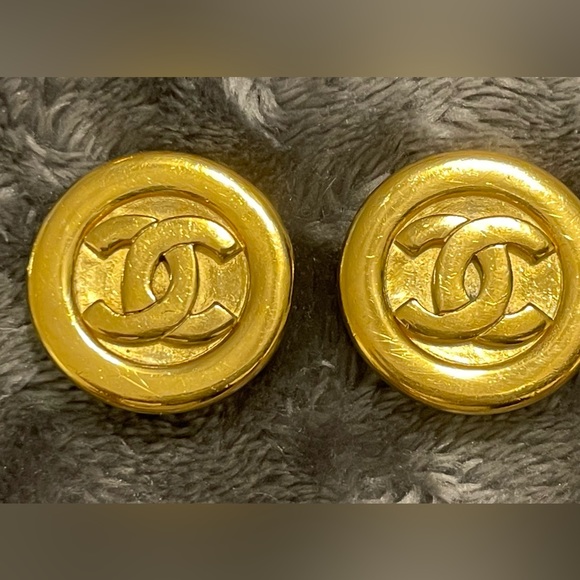 SOLD Chanel Logo Clip On Statement Earrings - Picture 1 of 8